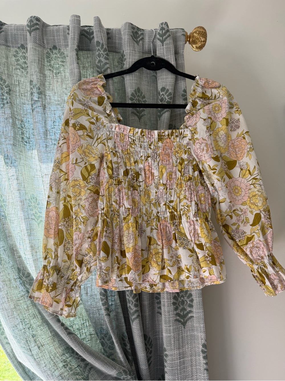 Who What Wear Floral Smocked Peasant Top - Pink & Olive - Picture 4 of 4